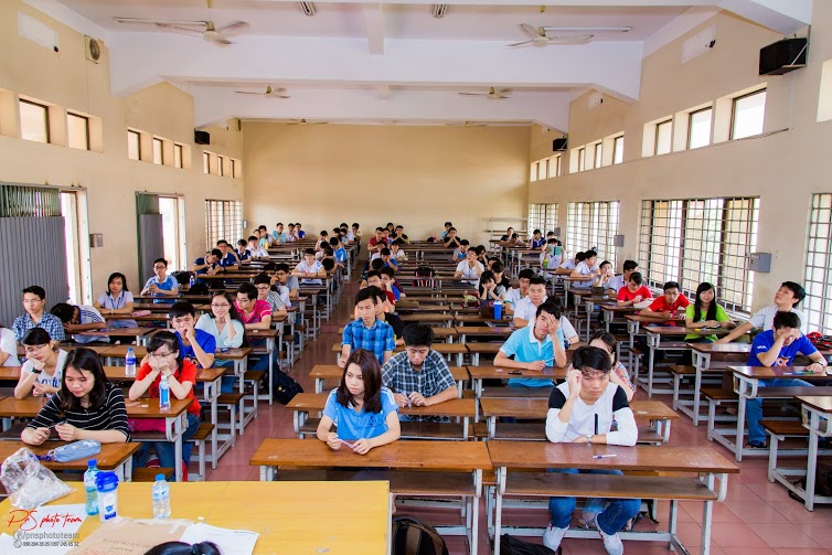 Ấn[-]tượng[-]vòng[-]loại[-]cuộc[-]thi[-]học[-]thuật[-]"Cơn[-]Lốc[-]Hóa[-]Học"[-]lần[-]thứ[-]IX[-]năm[-]2016